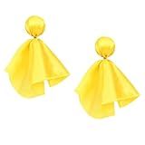 UUYYEO 2 Pcs Football Referee Penalty Flags, Yellow, 22cm