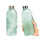 bzyoo 32 OZ 1 Liter Time Marker Water Bottle BPA Free Frosted Durable Plastic With Strap - Reusable Times To Drink For Sports Gym Valentines Gifts Him & Her (Color: Green)