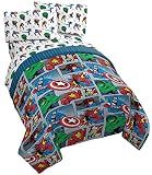 Jay Franco Marvel Avengers Fighting Team 5 Piece Queen Bed Set - Includes Reversible Comforter & Sheet Set Bedding - Super Soft Fade Resistant Microfiber (Official Marvel Product)